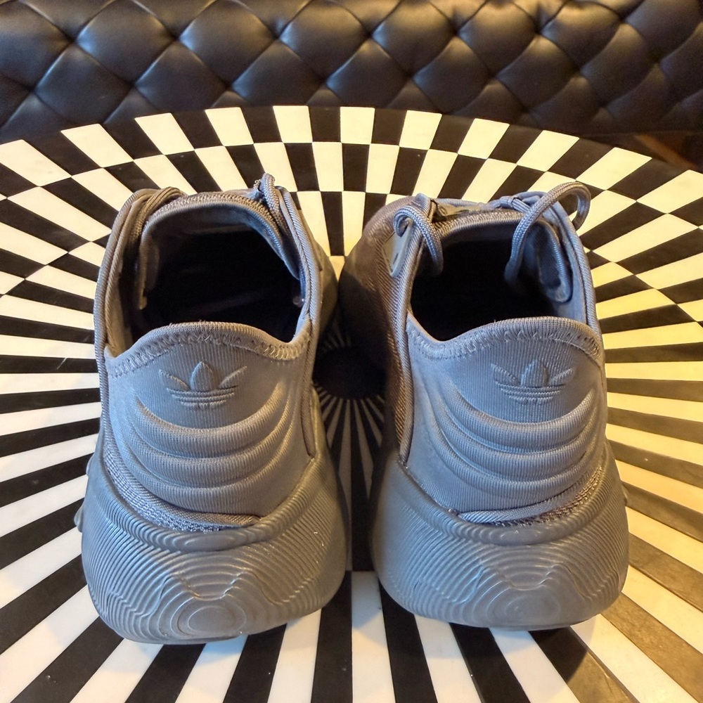 Adidas Light Gray Youth Kids Athletic Shoes - Picture 3 of 7